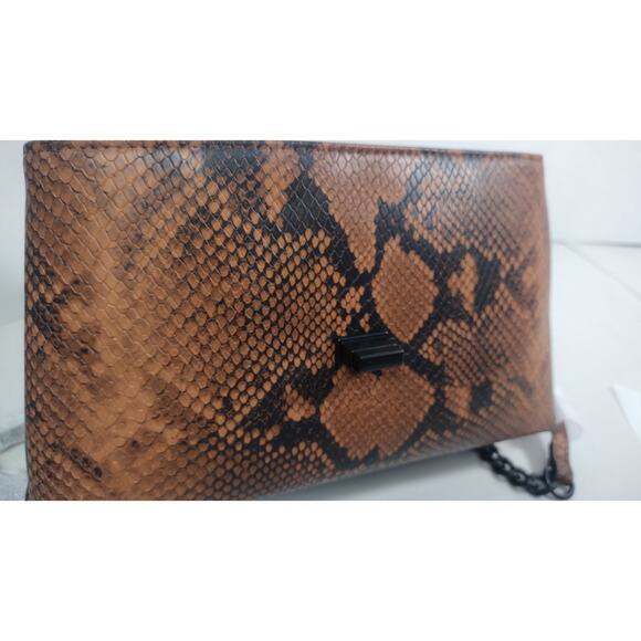 Nicole Miller Brown & Black Python Look Crossbody Handbag NWTS MSRP $60 - Picture 4 of 11